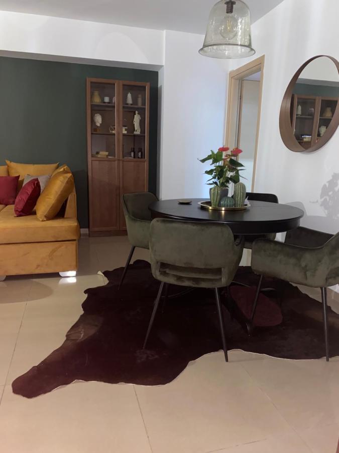 Little John Luxury Apartment ピレウス エクステリア 写真