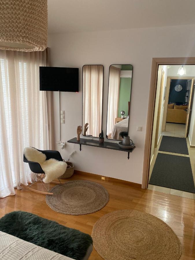 Little John Luxury Apartment ピレウス エクステリア 写真