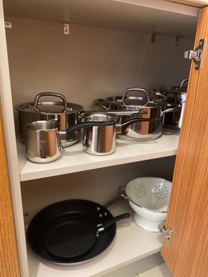 Little John Luxury Apartment ピレウス エクステリア 写真